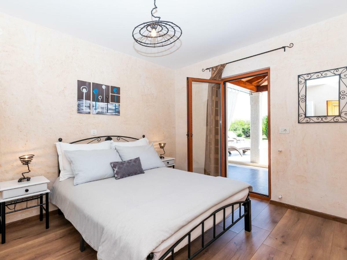 Holiday Home Poli Murvu By Interhome Sveti Petar u Sumi Exteriér fotografie